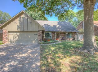 2320 W Quincy St, Broken Arrow, OK 74012