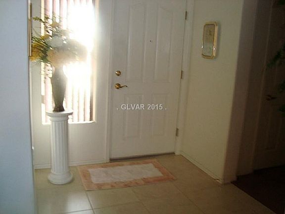 3rd image of 11013 N Hawk Valley Ave