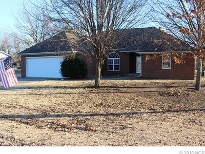719 W Okmulgee St, Morris, OK, 74445