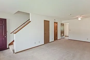 635 Ashton Pl N #E — Photo 5