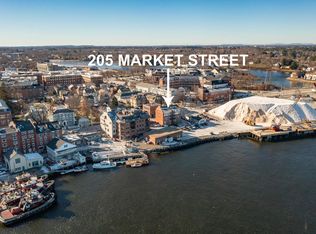 205 Market St #3, Portsmouth, NH 03801