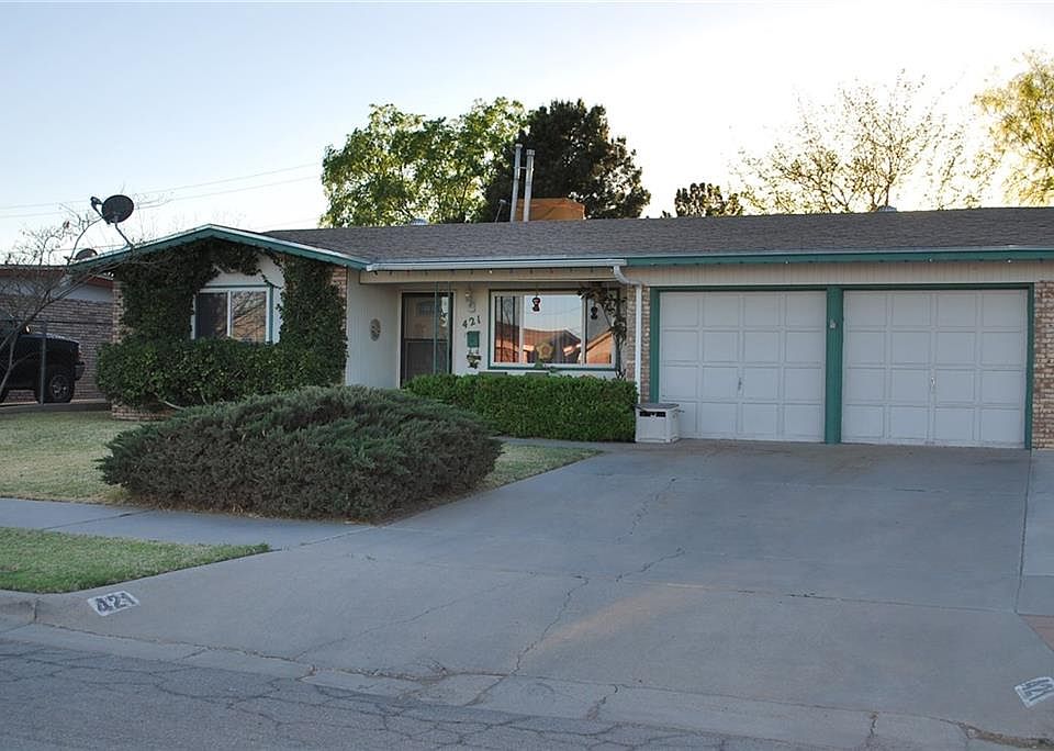 1st image of 421 Lagunillas Pl