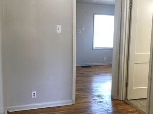 2632 SE Adams St, Topeka, KS 66605
