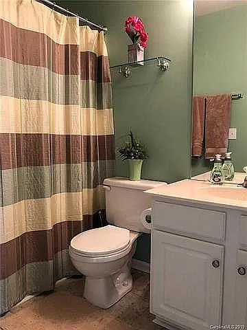 3024 Mannington Dr Photo 1