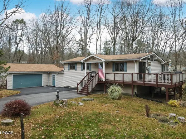 124 Paul Revere Rd, Lackawaxen, PA 18435