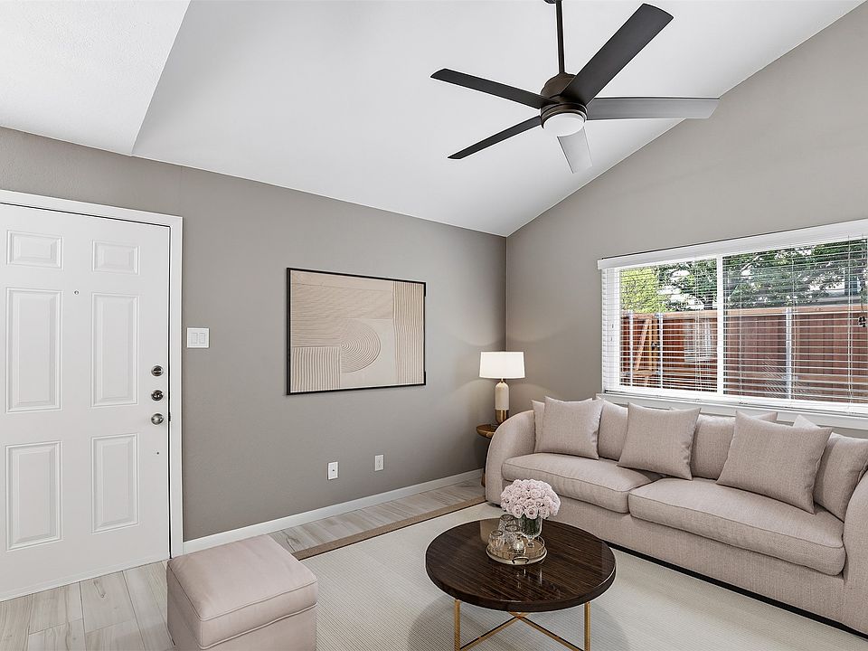 5743 Cedar Creek Dr, Benbrook, TX 76109 | Zillow