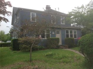 44 Allen Ave, South Kingstown, RI 02879