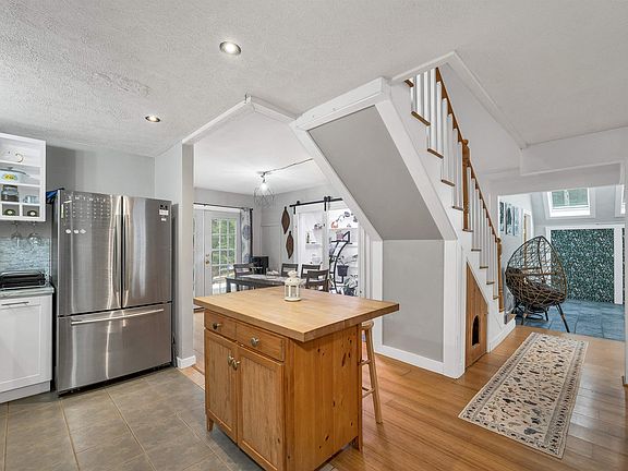 5th image of 76 Cox Road