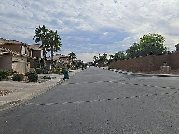 4th image of 21655 N Davis Way