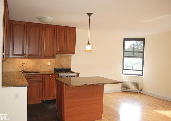 Rented by Brown Harris Stevens | media 28