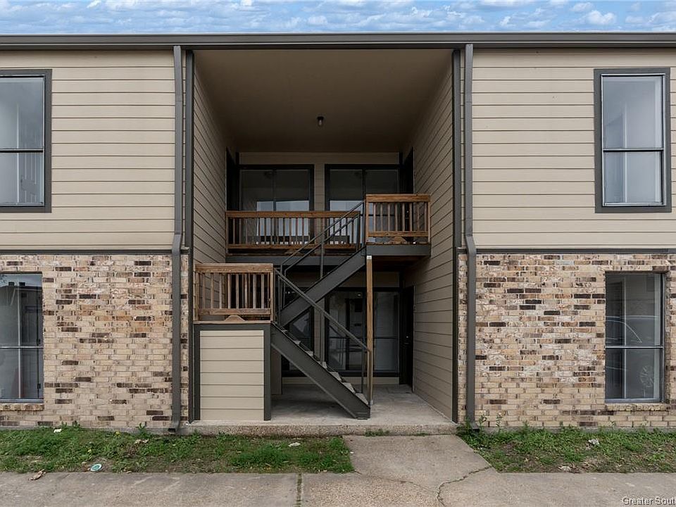 1st image of 1020 W McNeese St APT 8G