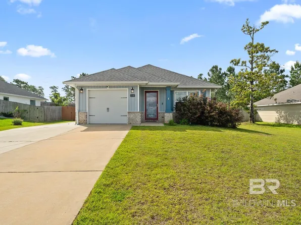 3149 Pine Wood Cir, Lillian, AL 36549