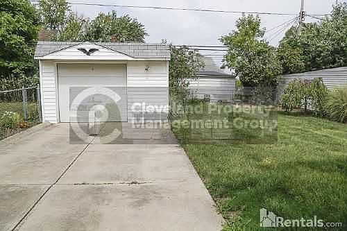 4th image of 12317 Shady Oak Blvd