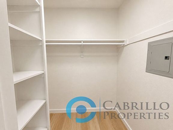 3rd image of 4825 70th St APT 4