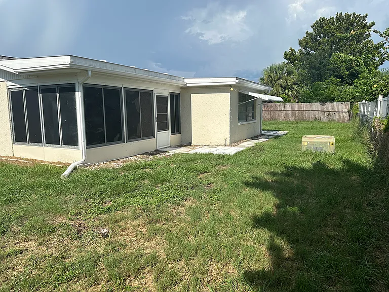 7804 Birchwood Dr — Photo 17