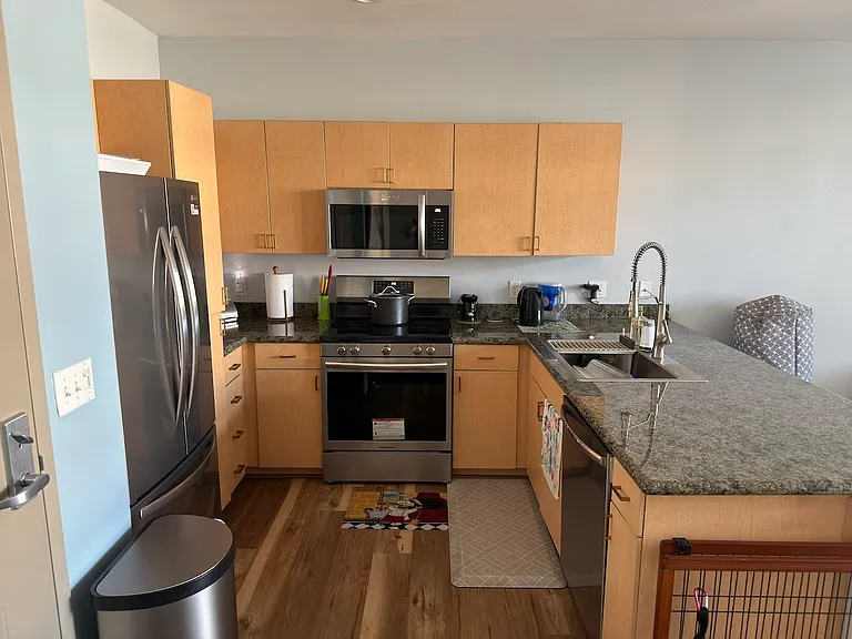 1501 Front St #518 — Photo 2