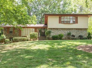 1027 Viking Dr, Stone Mountain, GA 30083