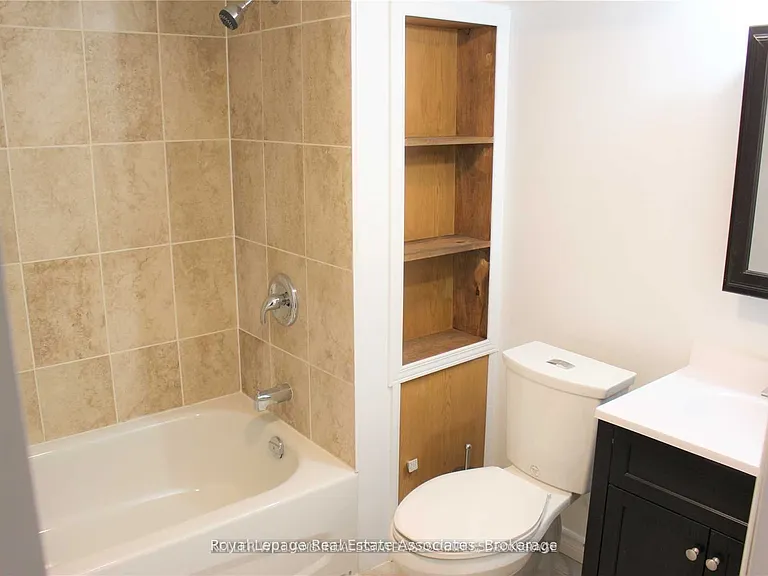 155 Johnswood Cres #BASEMENT — Photo 6