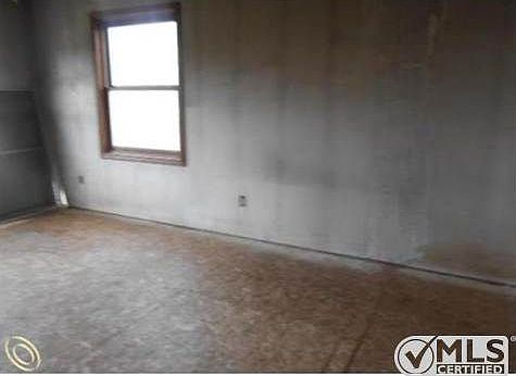 7142880363 Bed Room2.JPG