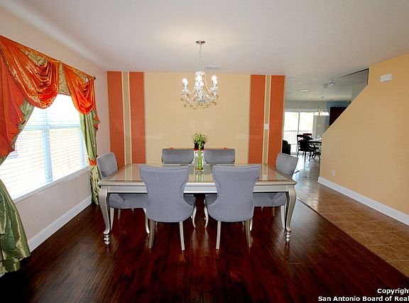 5th image of 16702 Mandolino Ln