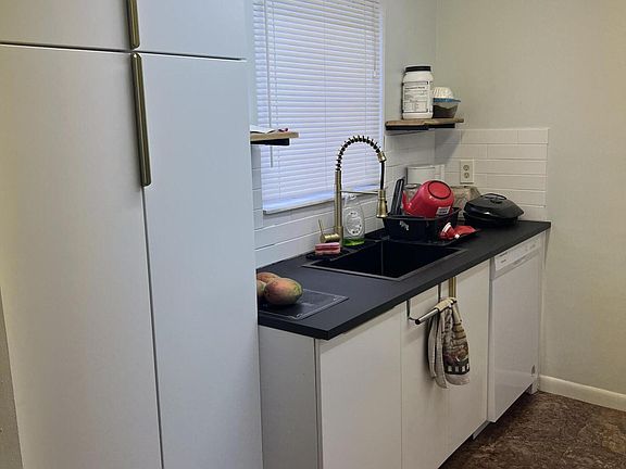 5th image of 531 N J Street #3