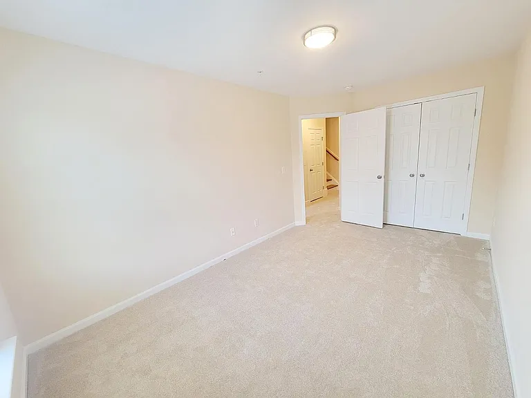 1120 Renewal Pl #104 — Photo 32