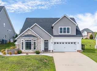1161 Brewington Dr, Forest, VA 24551