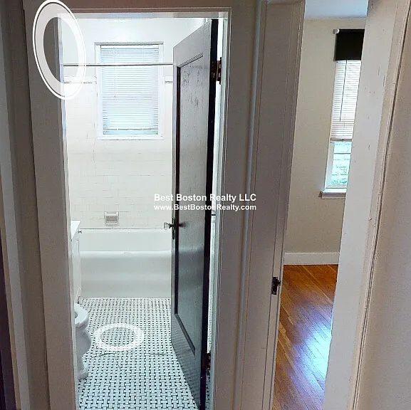 119 College Ave #4 — Photo 5