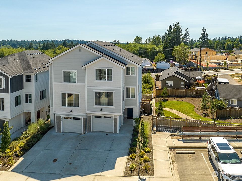 1st image of 885 NW Highgarden Drive