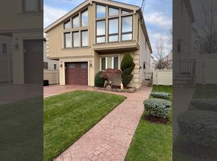 77 Providence St FLOOR 2, Staten Island, NY 10304