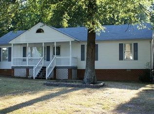 6937 Hearthside Dr, Prince George, VA 23875