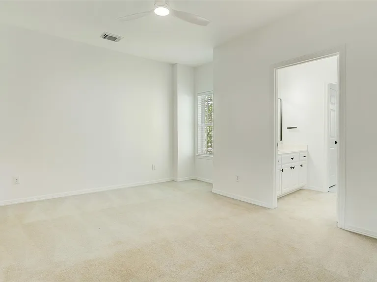 22926 Haven Field Ct — Photo 35