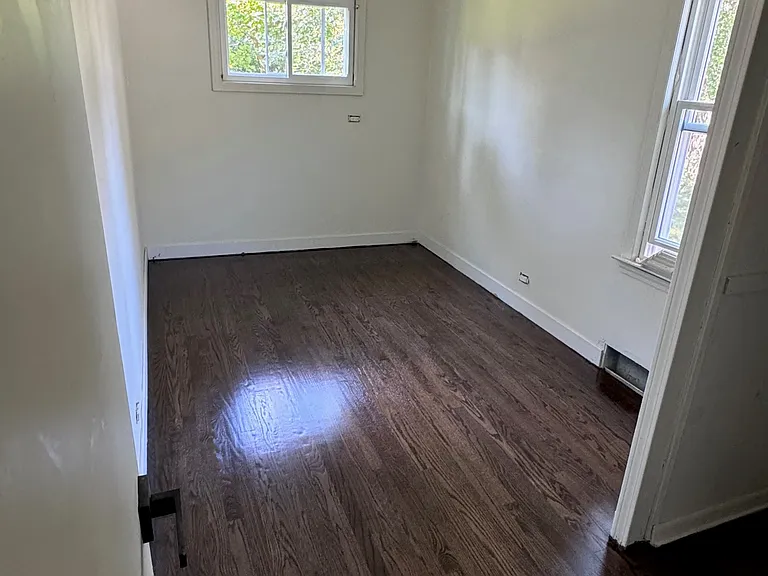 33 E Walnut Ave — Photo 5