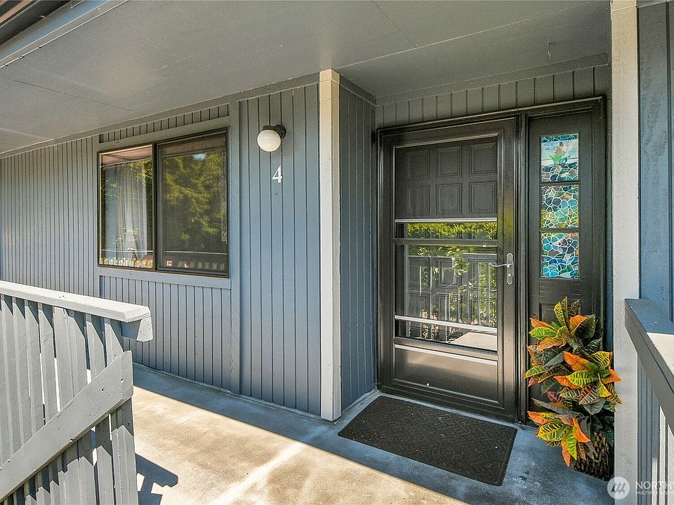 1st image of 8015 196th Street SW #4A