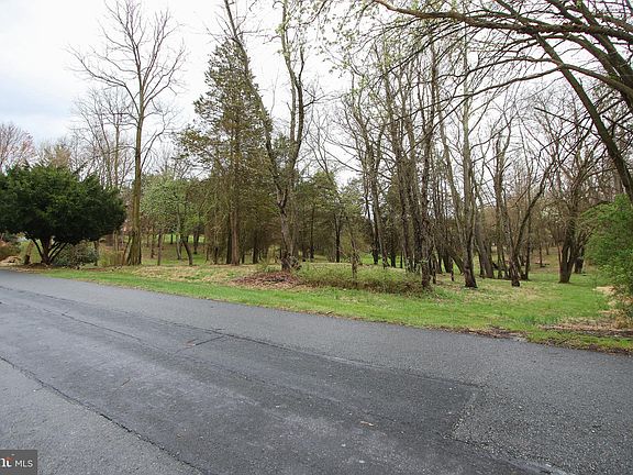2nd image of 13410 Chestnut Oak Dr