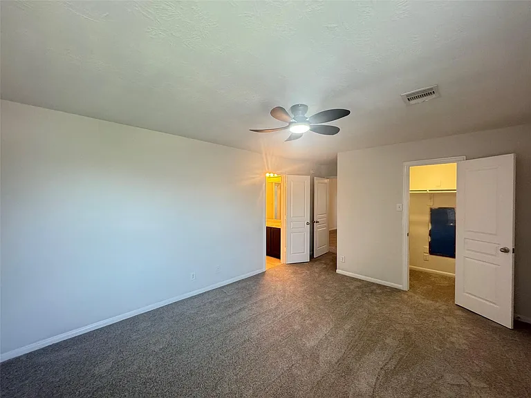 8107 Gran Villa Dr — Photo 37
