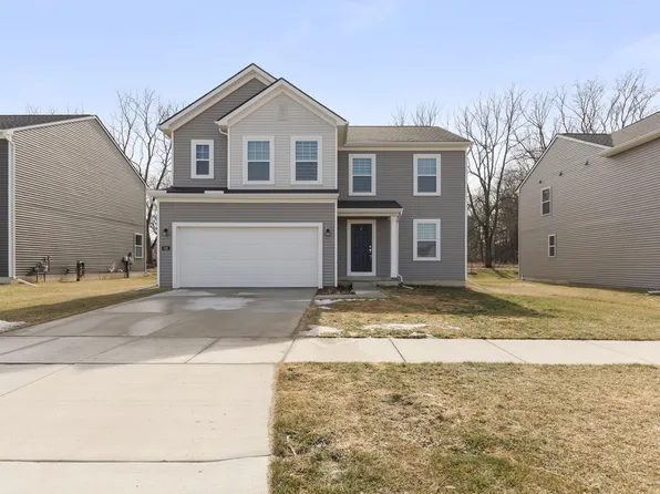616 Countryside Dr, Chelsea, MI 48118