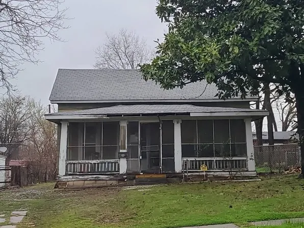 1035 E McKinley Ave, Sapulpa, OK 74066