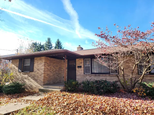 1651 Diamond Ave NE, Grand Rapids, MI 49505