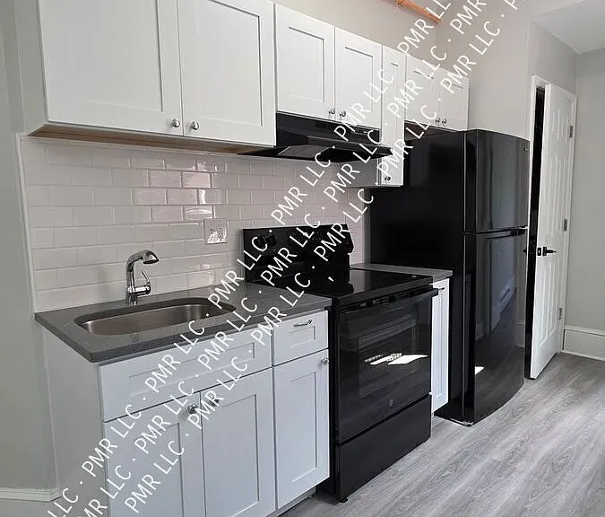5028 N 12th St #2 — Photo 11