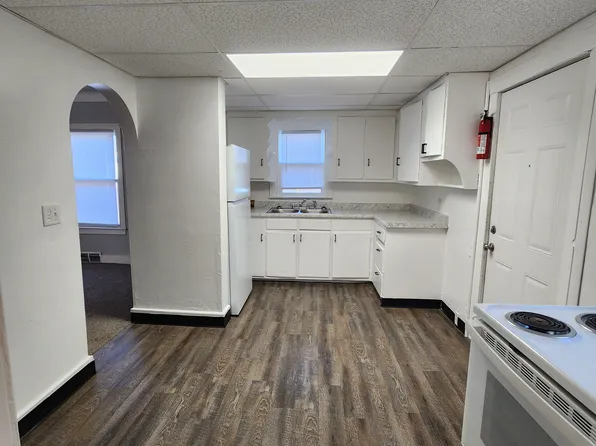 1811 State St #1, Kalamazoo, MI 49001