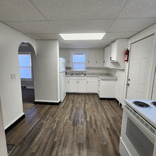 1811 State St #1 Photo 1