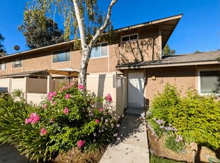 28713 Conejo View Dr, Agoura Hills, CA 91301