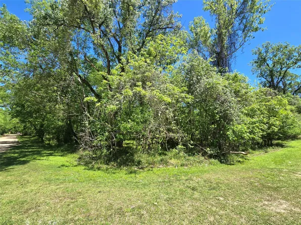 County Road 2167c, Cleveland, TX 77327