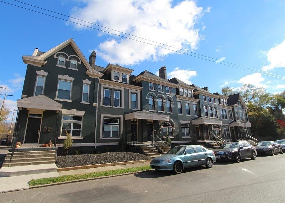 1st image of 174 S 18th St