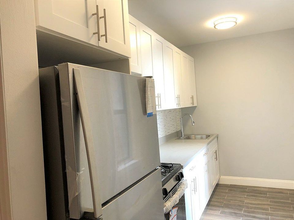 2nd image of 1374 Bronx River Ave APT 3E