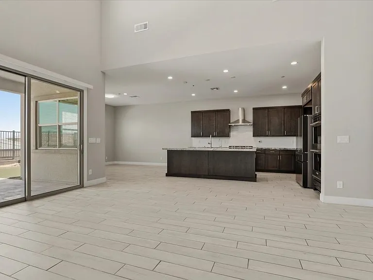 378 Malpaso St — Photo 4