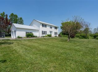 16 Old Farm Dr, Constantia, NY 13044