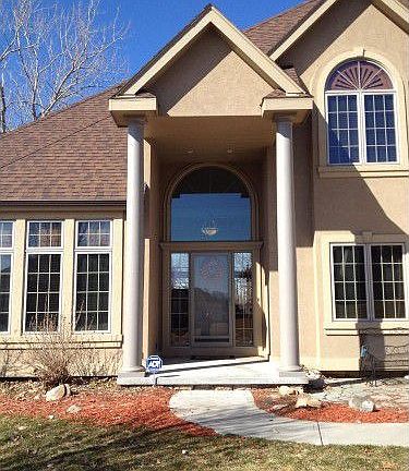 3rd image of 4614 Lake Forest Dr