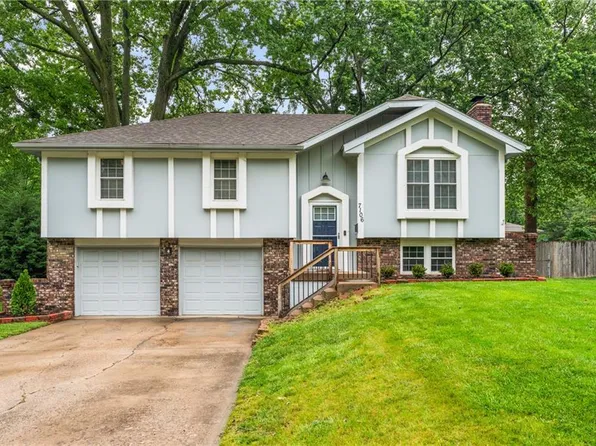 7106 Cody St, Shawnee, KS 66203
